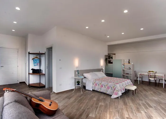 Il Centenario Pensjonat Ascea