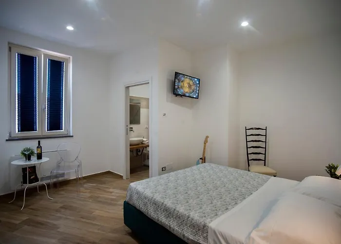 Il Centenario Pensjonat Ascea